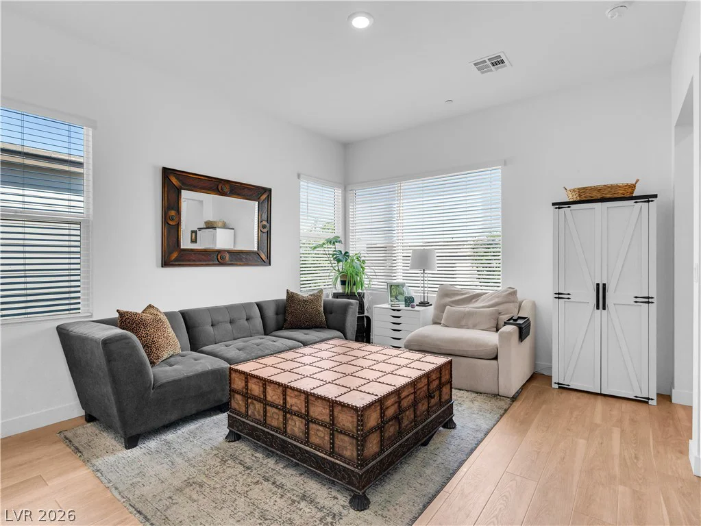 153 Montevallo Bend, Henderson, NV 89015