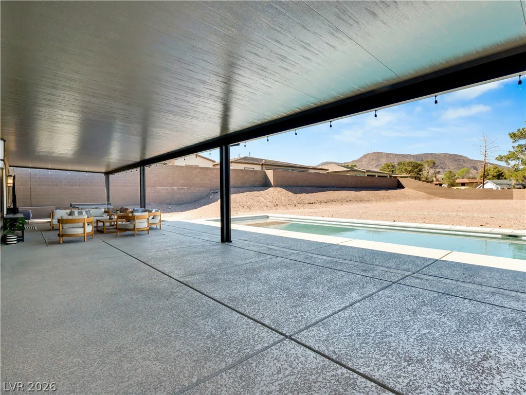 153 Montevallo Bend, Henderson, NV 89015