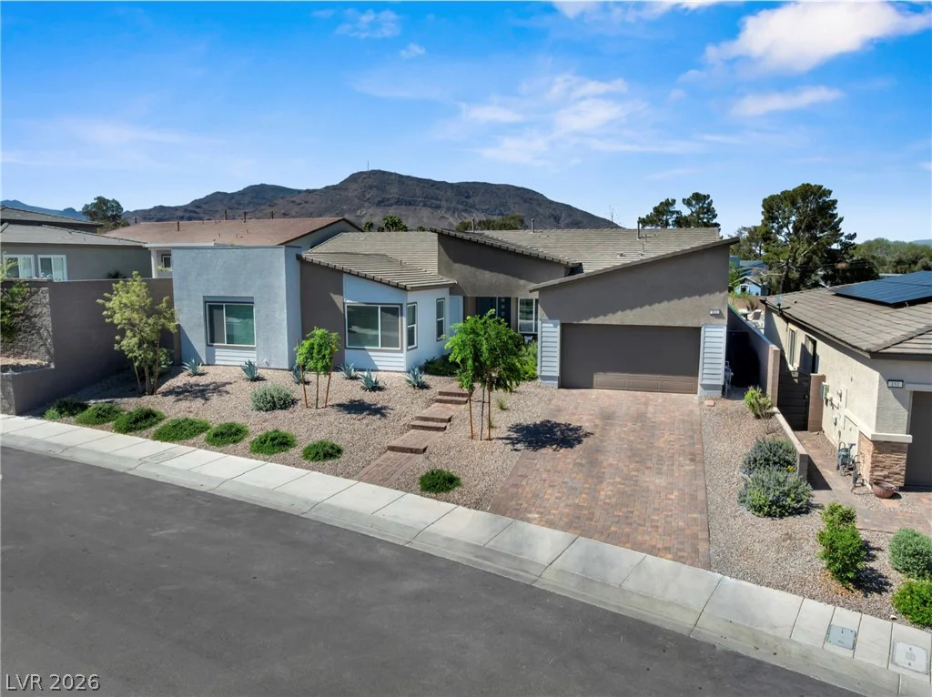 153 Montevallo Bend, Henderson, NV 89015