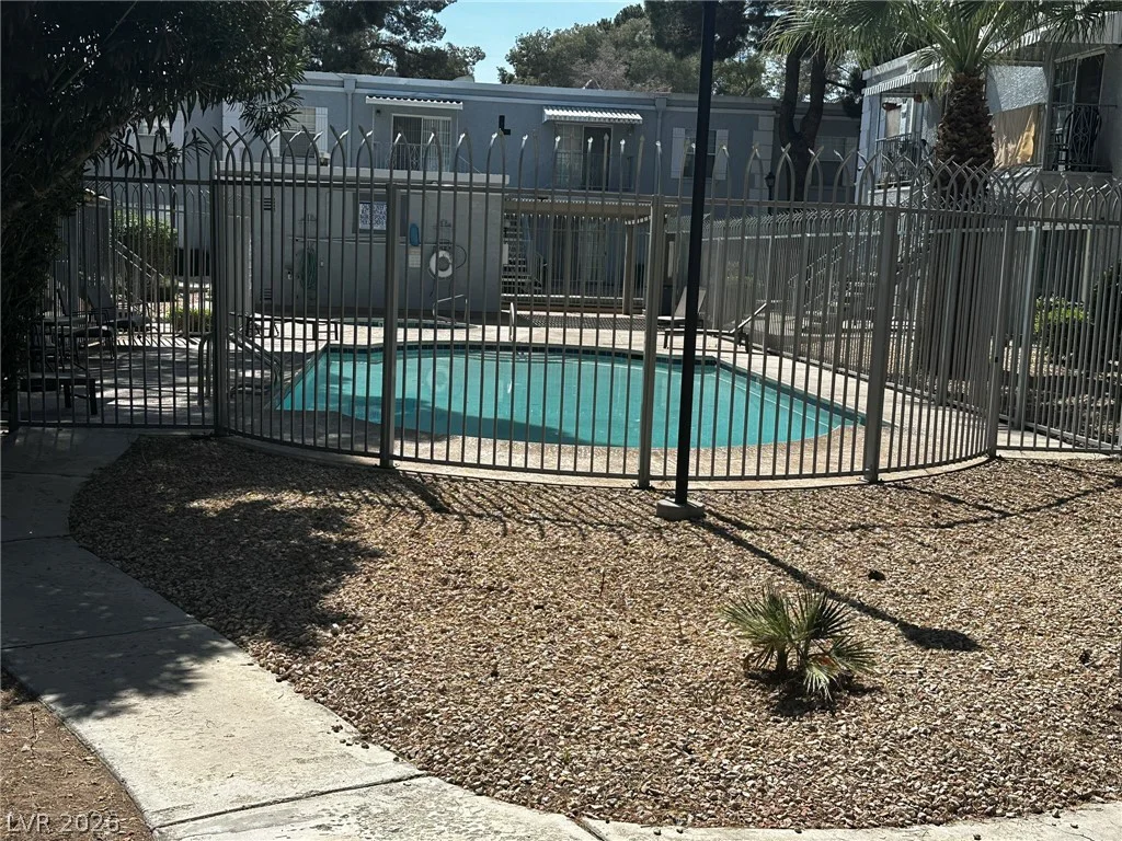 3823 Maryland, Las Vegas, NV 89119