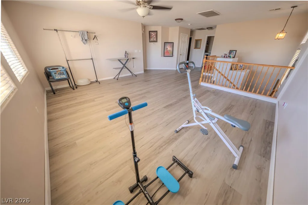 6074 Darnley, North Las Vegas, NV 89081
