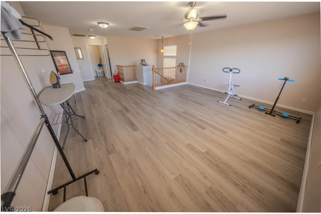 6074 Darnley, North Las Vegas, NV 89081
