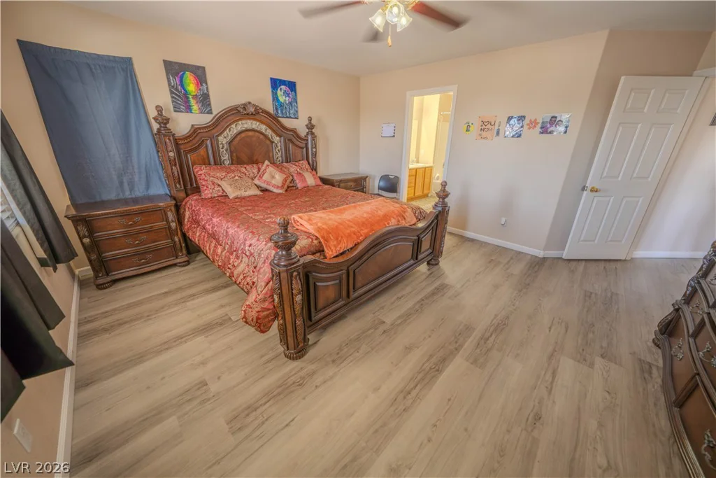 6074 Darnley, North Las Vegas, NV 89081