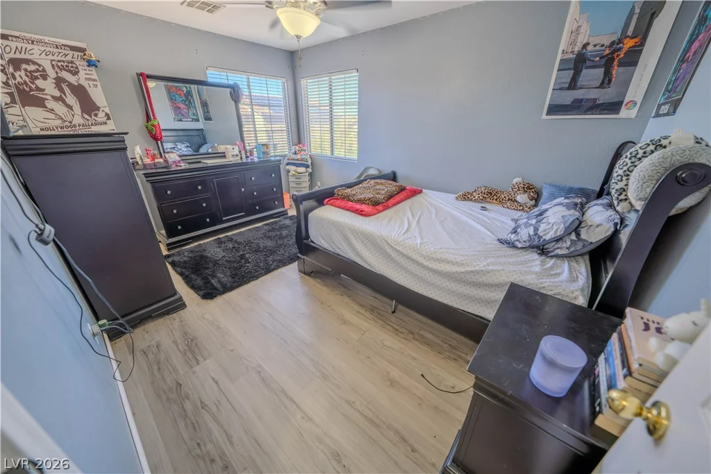 6074 Darnley, North Las Vegas, NV 89081
