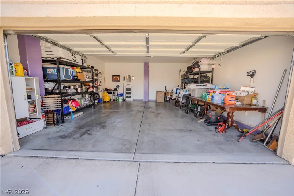6074 Darnley, North Las Vegas, NV 89081