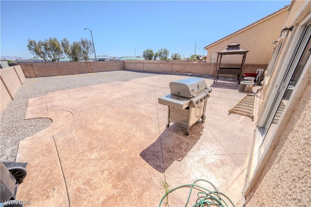 6074 Darnley, North Las Vegas, NV 89081