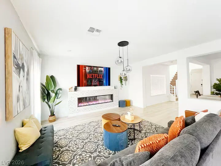 8486 Ashton Creek, Las Vegas, NV 89113