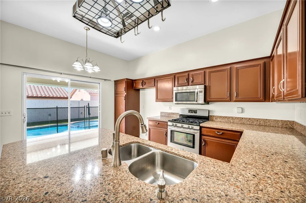 4021 Galisteo, North Las Vegas, NV 89032