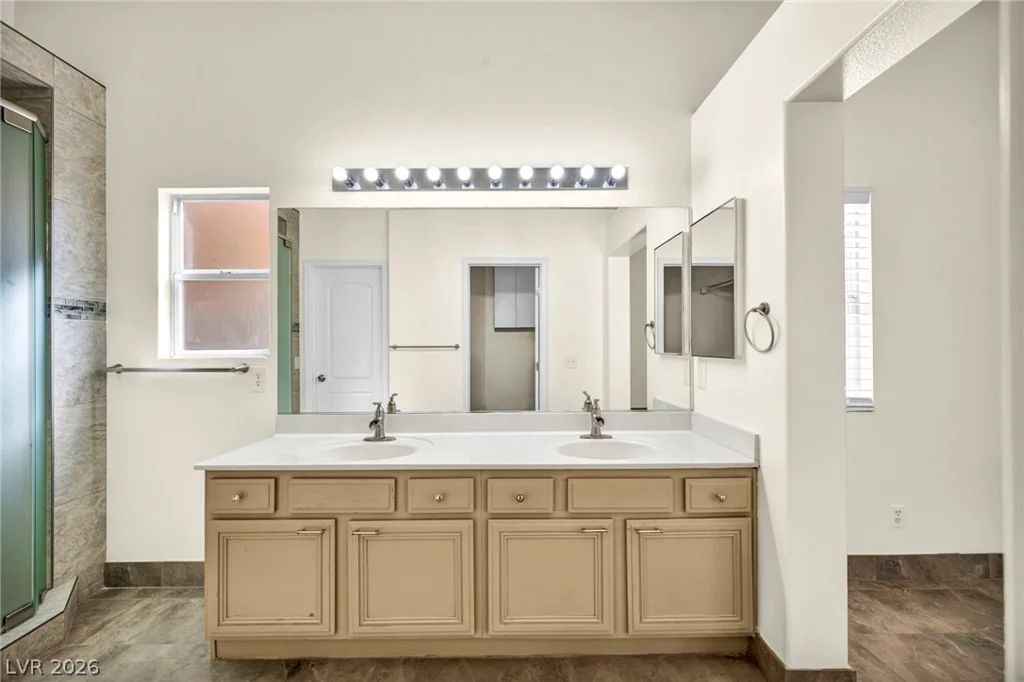 4021 Galisteo, North Las Vegas, NV 89032