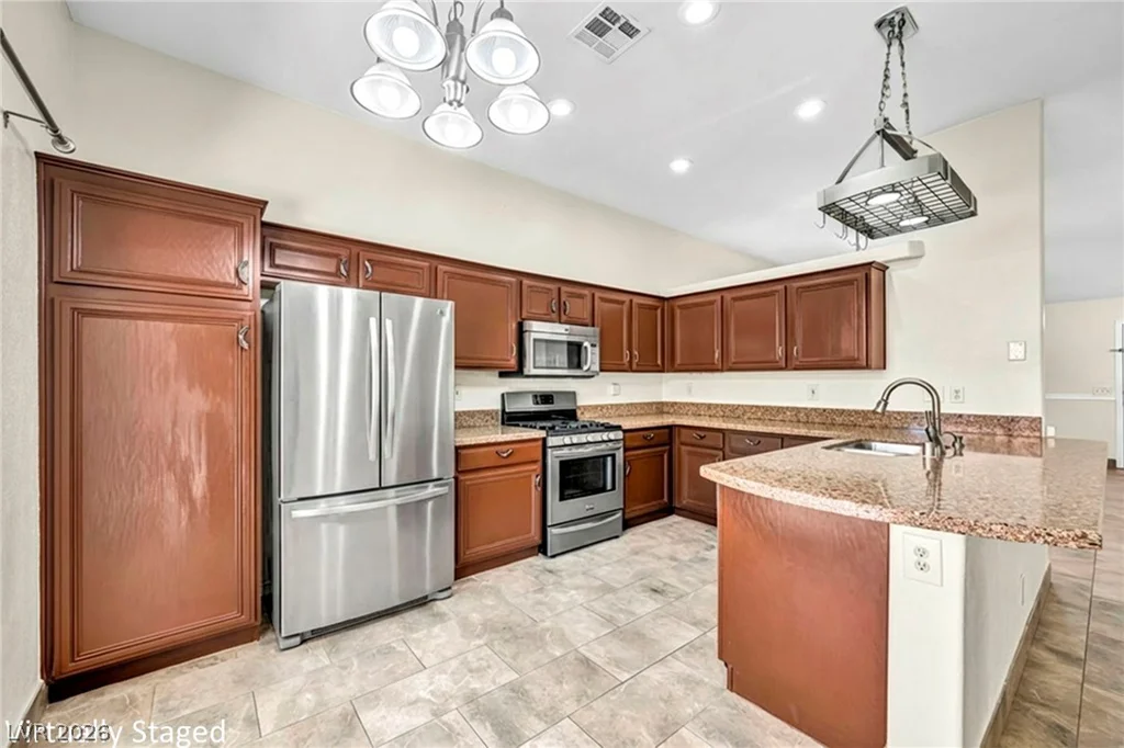4021 Galisteo, North Las Vegas, NV 89032