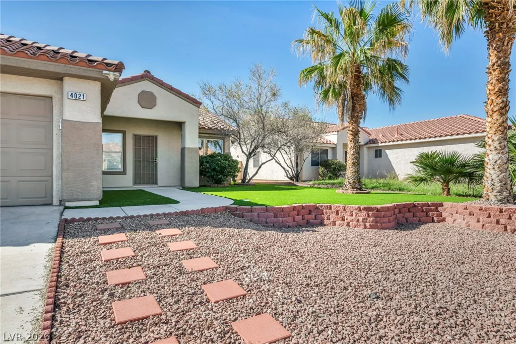4021 Galisteo, North Las Vegas, NV 89032