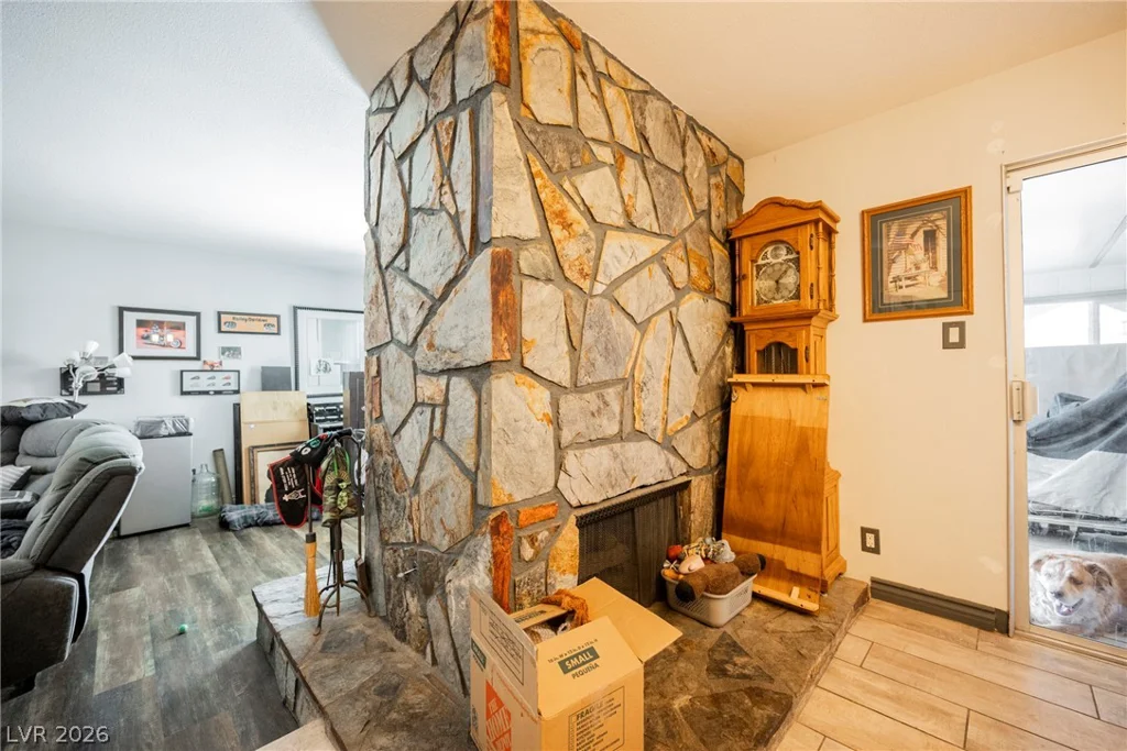 1020 Alan Shepard, Las Vegas, NV 89145