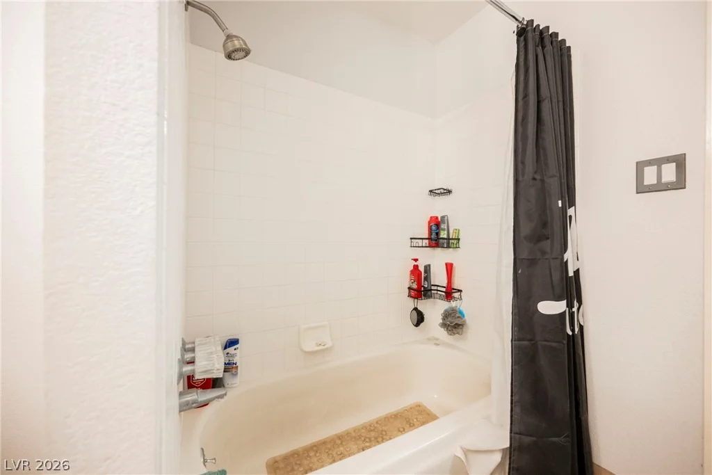 1020 Alan Shepard, Las Vegas, NV 89145