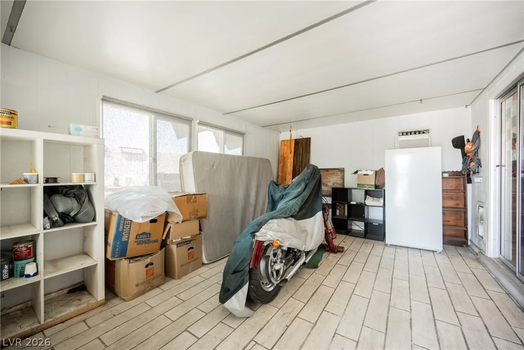 1020 Alan Shepard, Las Vegas, NV 89145