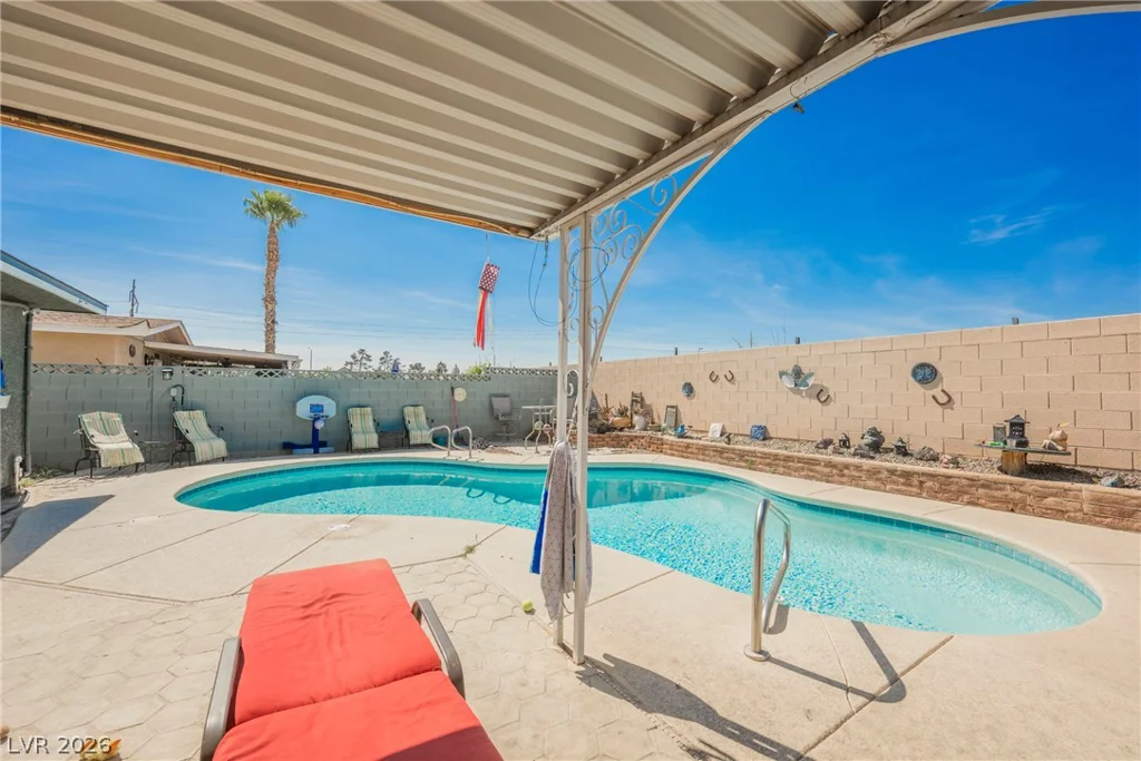 1020 Alan Shepard, Las Vegas, NV 89145