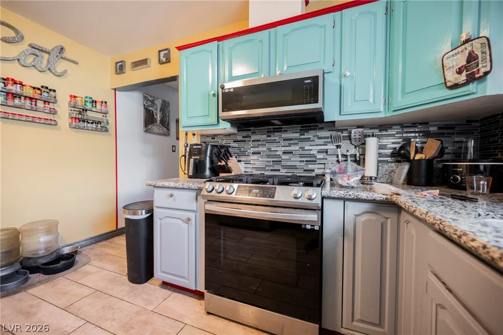 1020 Alan Shepard, Las Vegas, NV 89145