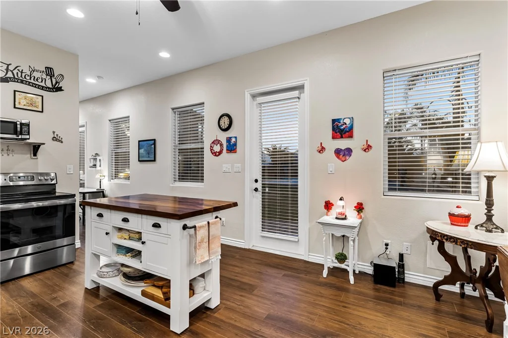 6382 Hermes Stables, Las Vegas, NV 89131