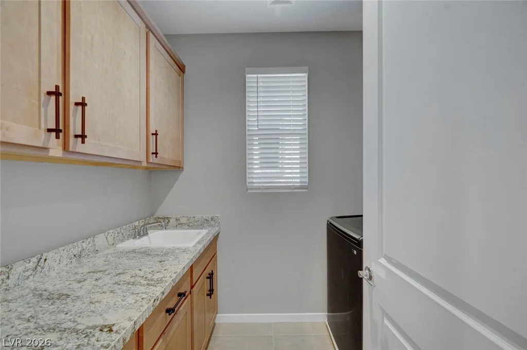 9075 Rolling Pietra, Las Vegas, NV 89166