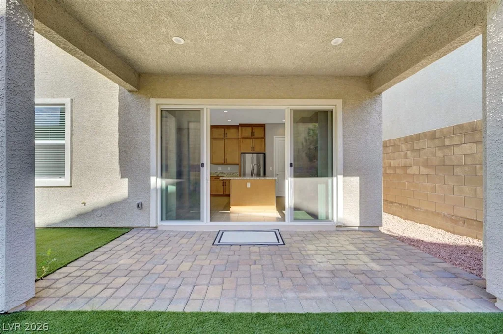 9075 Rolling Pietra, Las Vegas, NV 89166