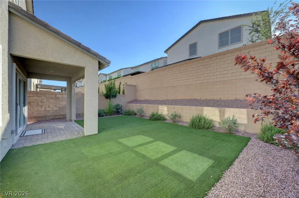 9075 Rolling Pietra, Las Vegas, NV 89166