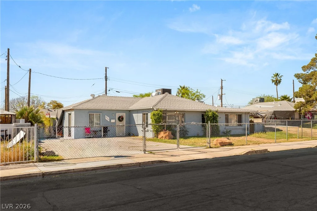 4207 Fulton, Las Vegas, NV 89107