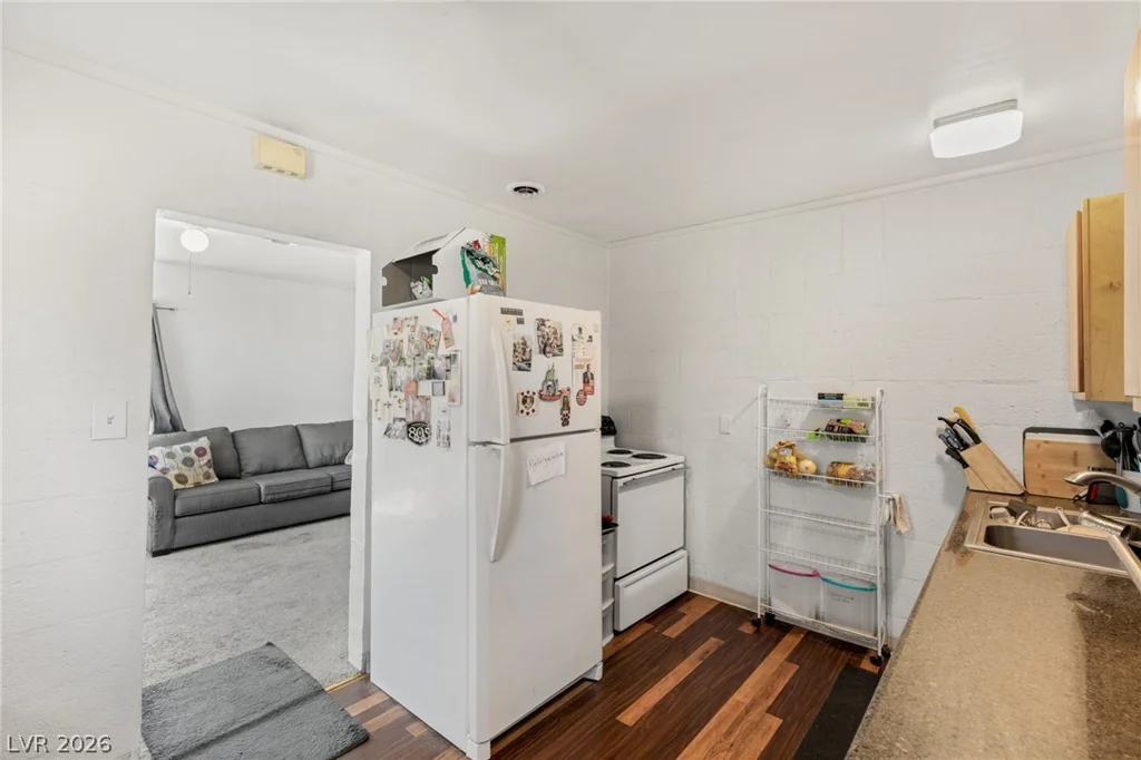 4207 Fulton, Las Vegas, NV 89107