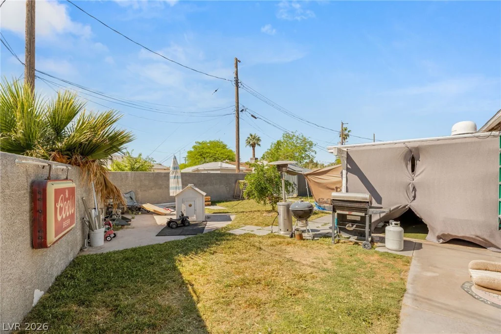 4207 Fulton, Las Vegas, NV 89107