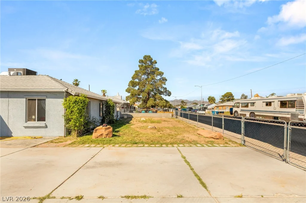 4207 Fulton, Las Vegas, NV 89107