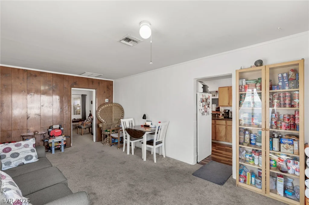 4207 Fulton, Las Vegas, NV 89107