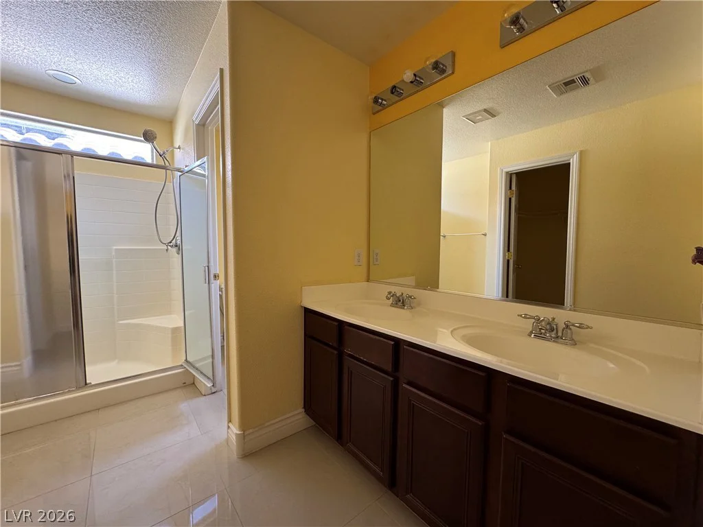8986 Ellenbrook, Las Vegas, NV 89148