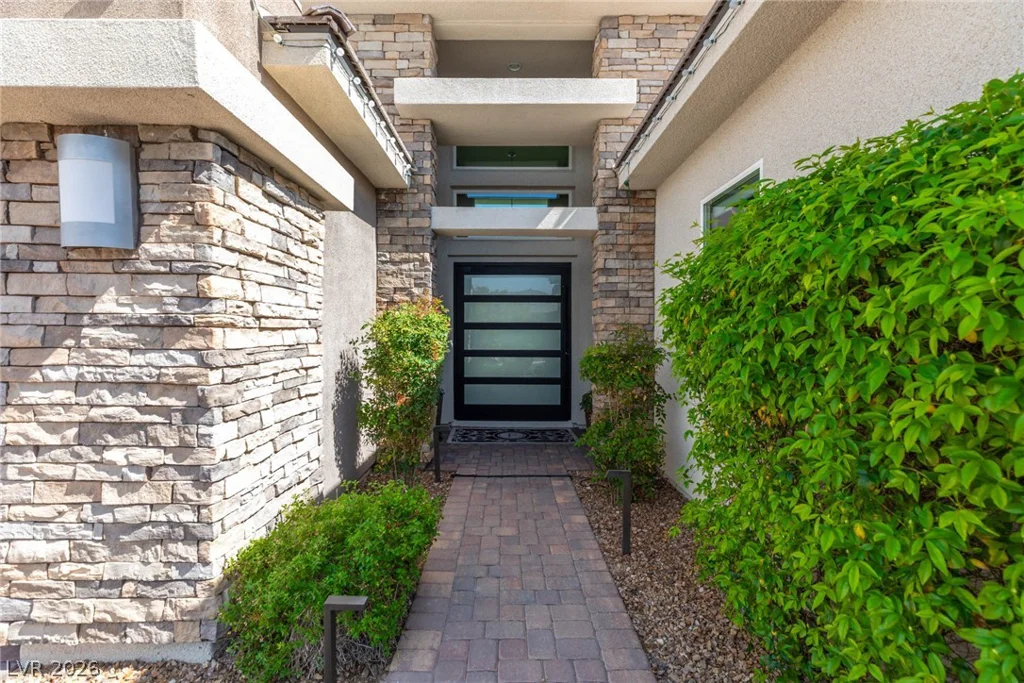 8188 Sweetwater Creek, Las Vegas, NV 89113