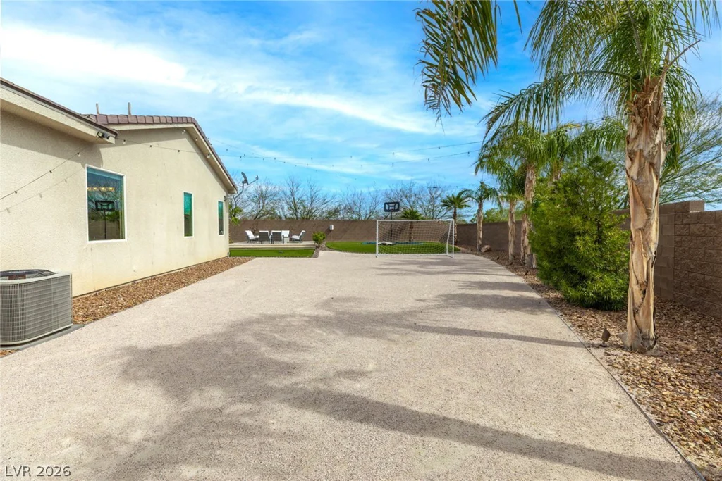8188 Sweetwater Creek, Las Vegas, NV 89113