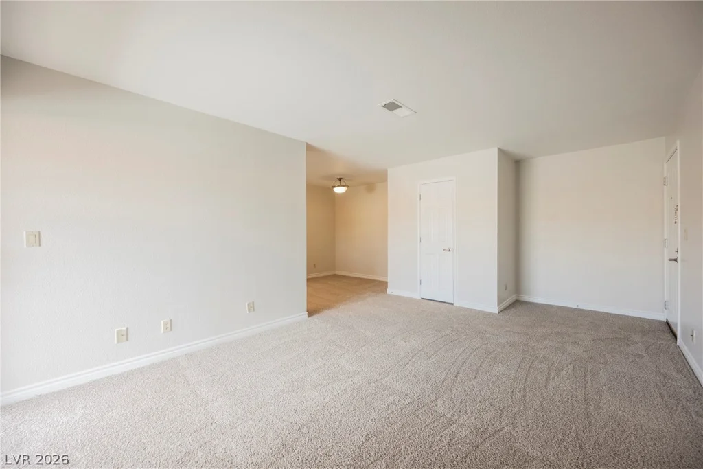 4921 Indian River, Las Vegas, NV 89103