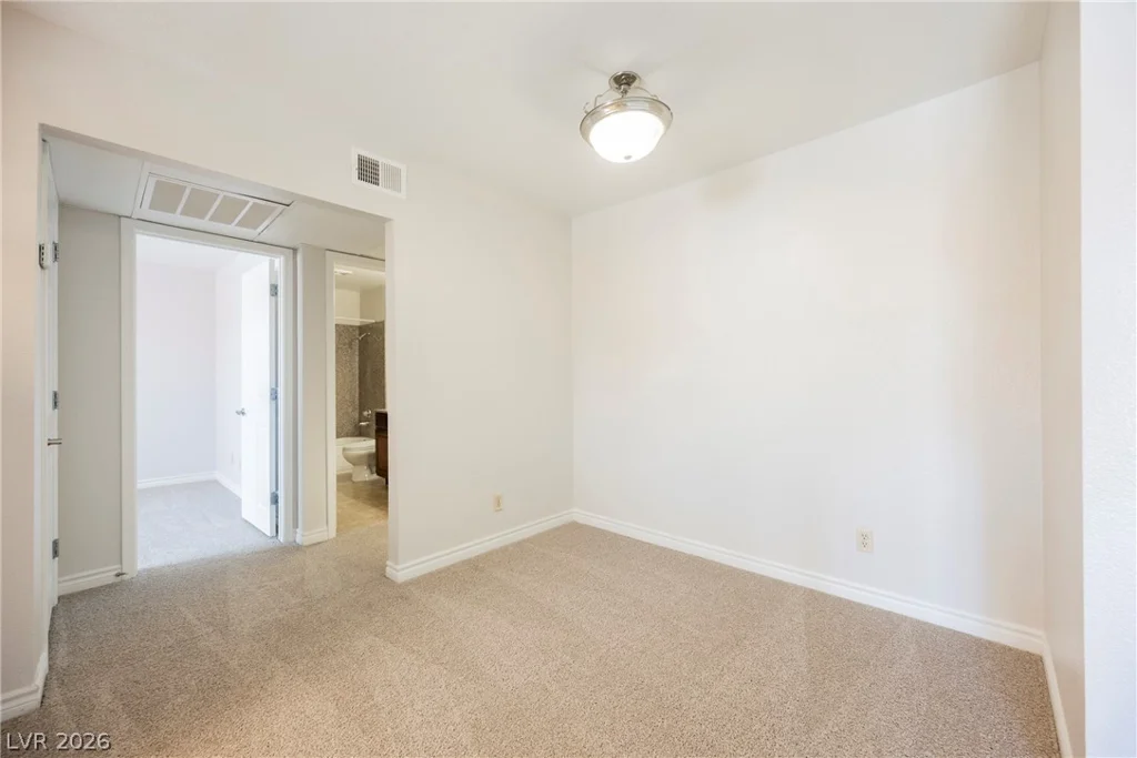 4921 Indian River, Las Vegas, NV 89103