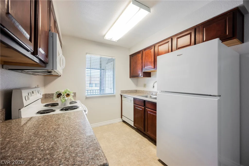 4921 Indian River, Las Vegas, NV 89103
