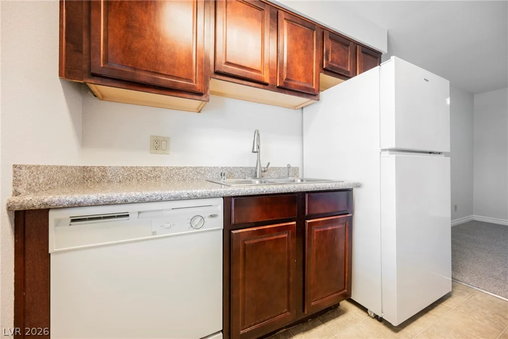 4921 Indian River, Las Vegas, NV 89103