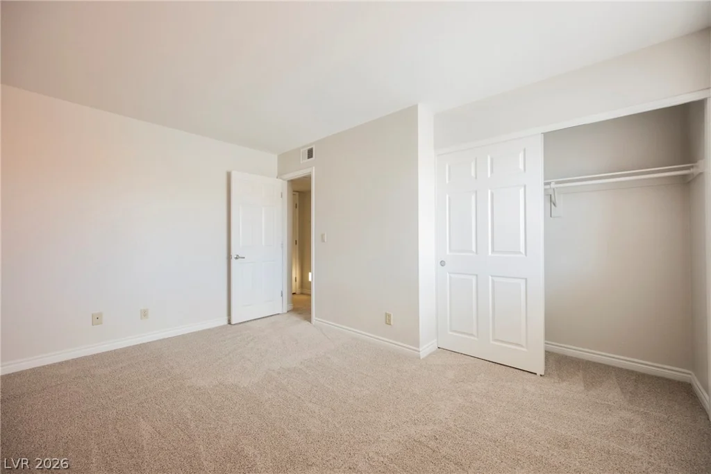 4921 Indian River, Las Vegas, NV 89103