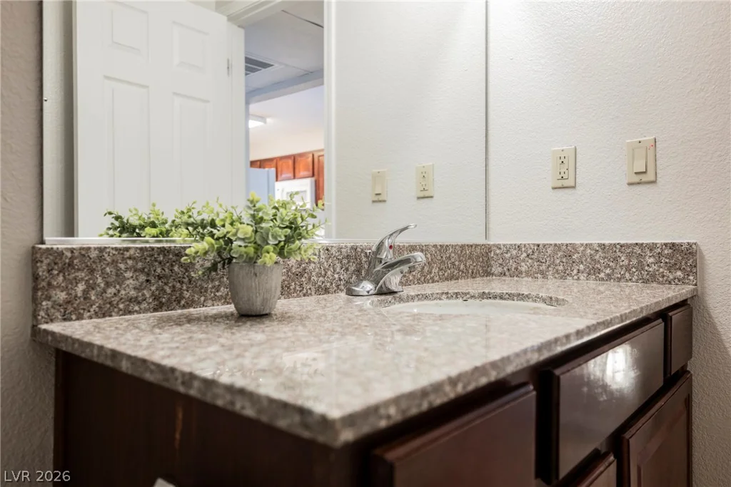 4921 Indian River, Las Vegas, NV 89103
