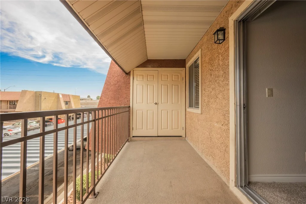 4921 Indian River, Las Vegas, NV 89103
