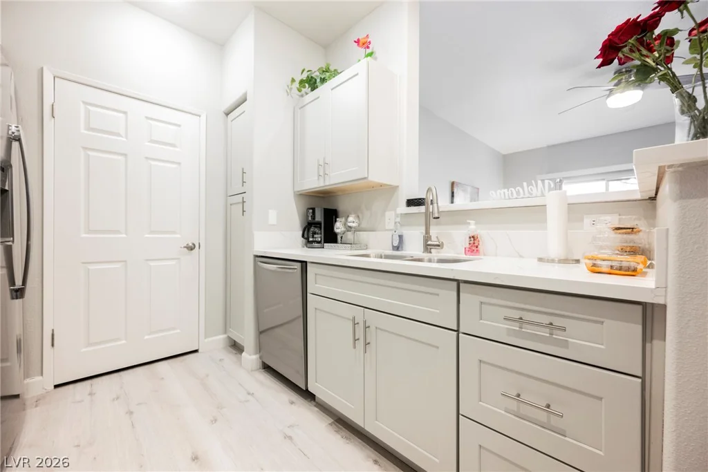 2615 Gary, Las Vegas, NV 89123