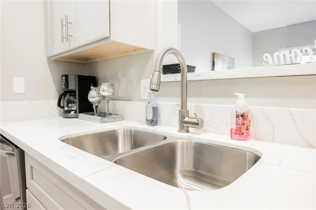 2615 Gary, Las Vegas, NV 89123
