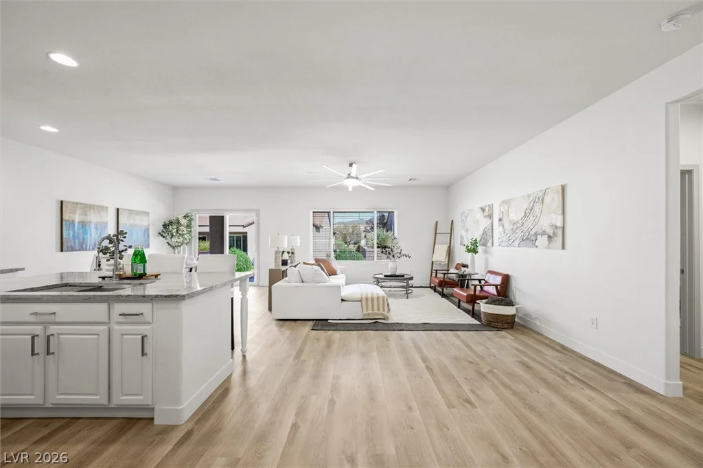2088 Sawtooth Mountain, Henderson, NV 89044