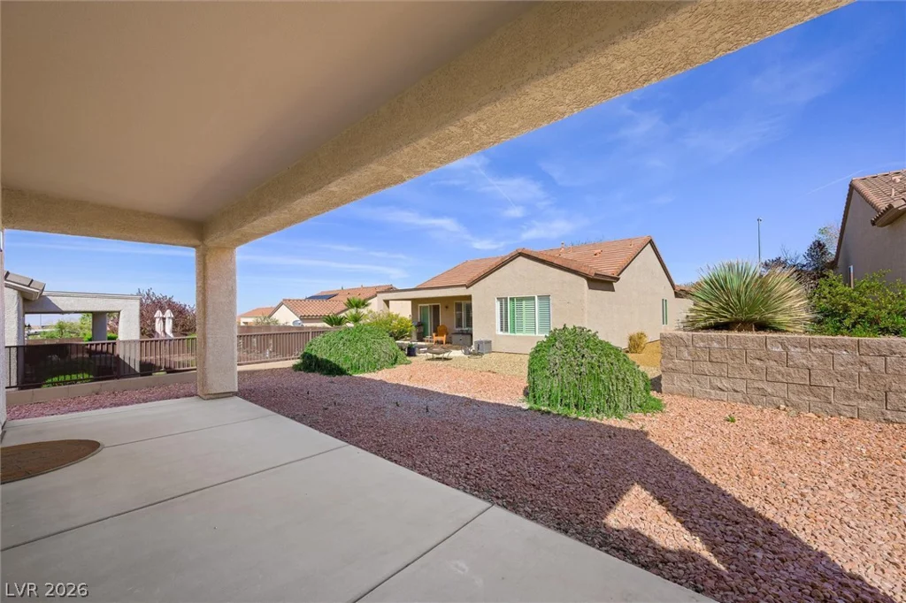 2088 Sawtooth Mountain, Henderson, NV 89044