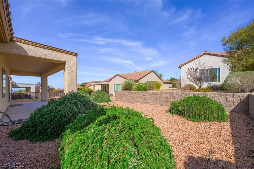 2088 Sawtooth Mountain, Henderson, NV 89044