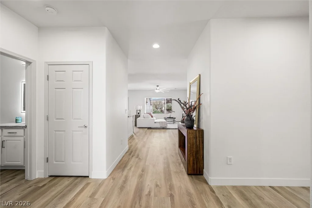 2088 Sawtooth Mountain, Henderson, NV 89044