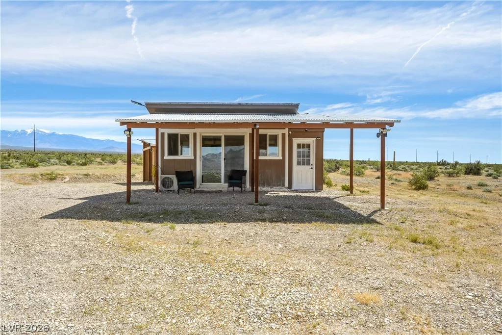 3711 Powerline, Pahrump, NV 89060