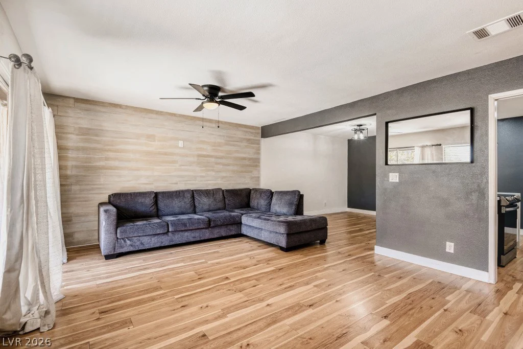 5091 Village, Las Vegas, NV 89142