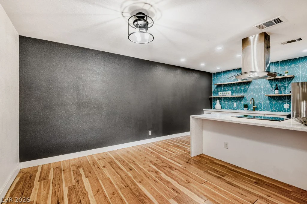 5091 Village, Las Vegas, NV 89142