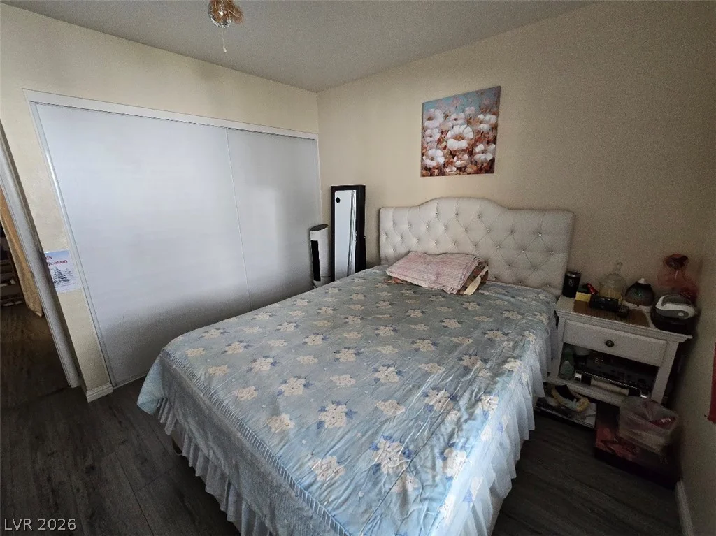 4839 Torrey Pines, Las Vegas, NV 89103