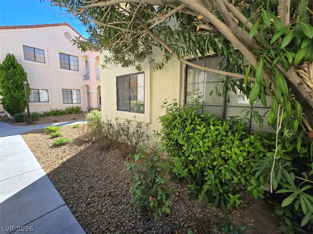4839 Torrey Pines, Las Vegas, NV 89103